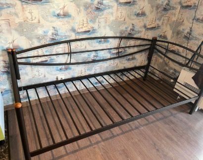 Кушетка Аура (90х200/металлическое основание) Коричневый бархат — фото 3