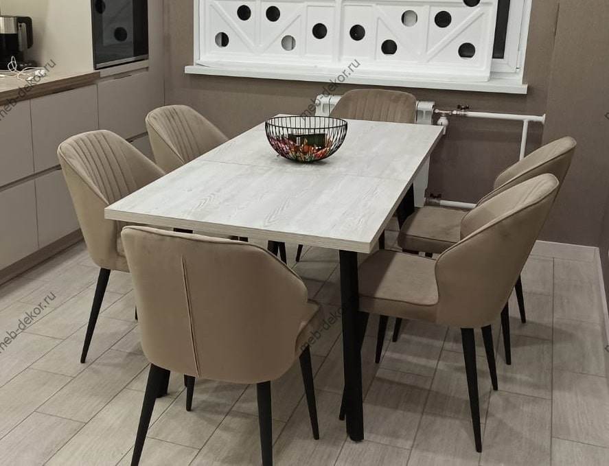 Обеденная группа H140 сосна касцина и 4 стула Kosta beige