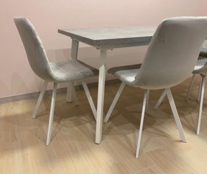 Обеденная группа HB140 бетон и 4 стула DAIQUIRI BLUVEL-03 LIGHT GREY / белый каркас, велюр — фото 2