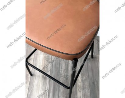Барный стул ARCO MA-4/MA-7 коньяк/темно-серый кант, PU / черный каркас — фото 4