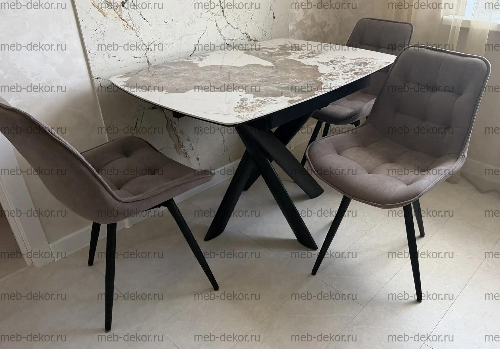 Стул DikLine 226 поворотный B5 LATTE, ножки черные