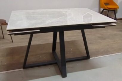 Стол DikLine SKF120 Керамика Cristal Onyx Bianco Polished/подстолье черное/опоры черные — фото 4