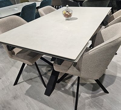 Стол DikLine SFE160 Керамика Krater Perla (бежевый матовый)/подстолье черное/опоры черные (2 уп.)